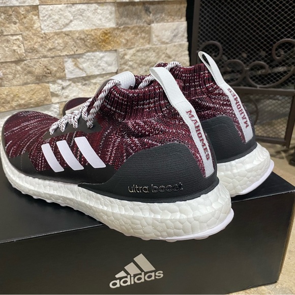 adidas Ultra Boost DNA Mid X Patrick Mahomes Men's US Size 8.5 New In Box FZ5491 - Picture 3 of 10